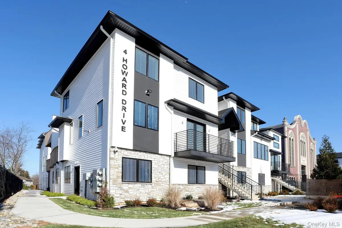 4 Howard Drive #213, Spring Valley, NY 10977 - #1