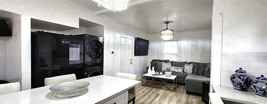 290 Roberts Avenue, Yonkers, NY 10703 - Image #2