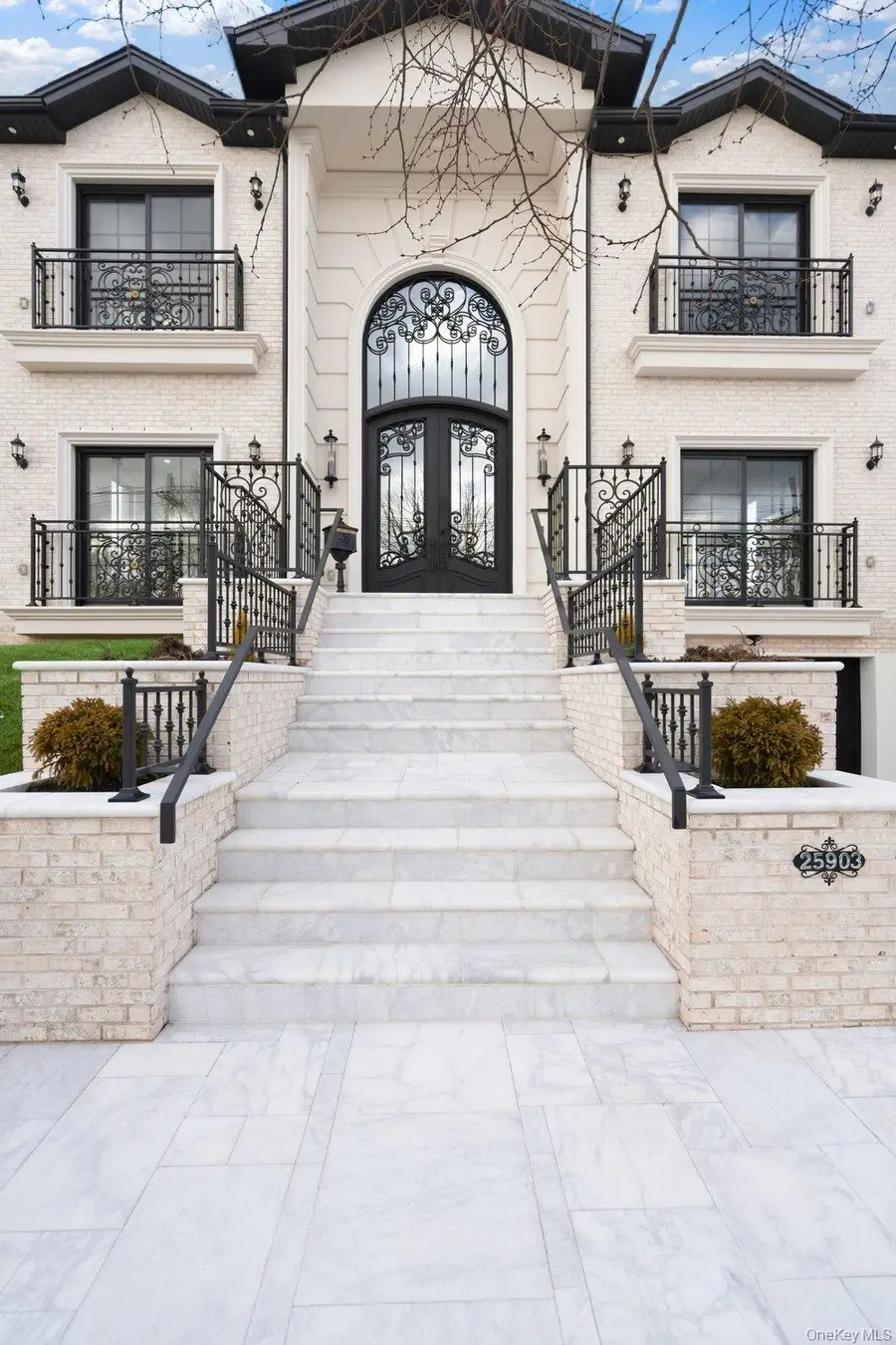 259-09 81st Avenue, Glen Oaks, NY 11004 - Image #3