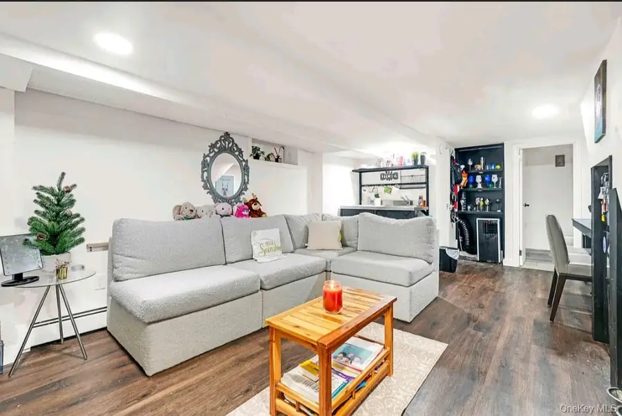 129-28 135th Place, South Ozone Park, NY 11420 - Image #3