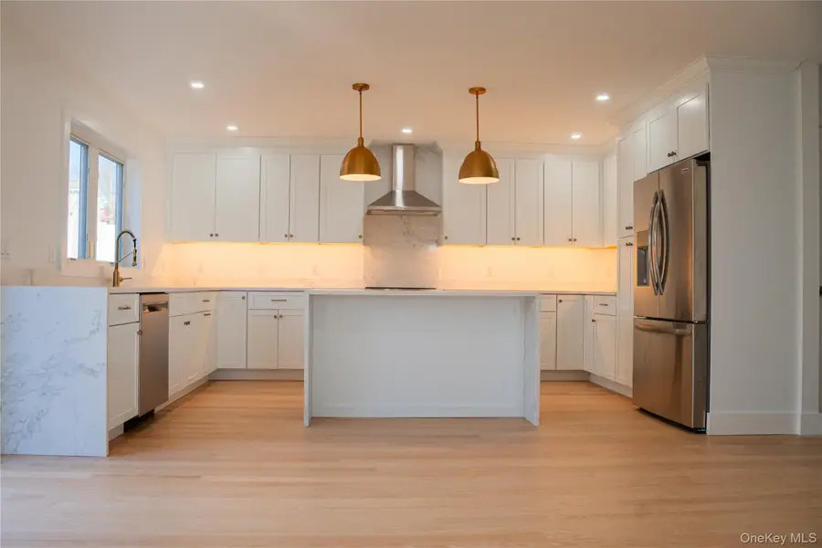 51 Patmore Avenue, Yonkers, NY 10710 - Image #3