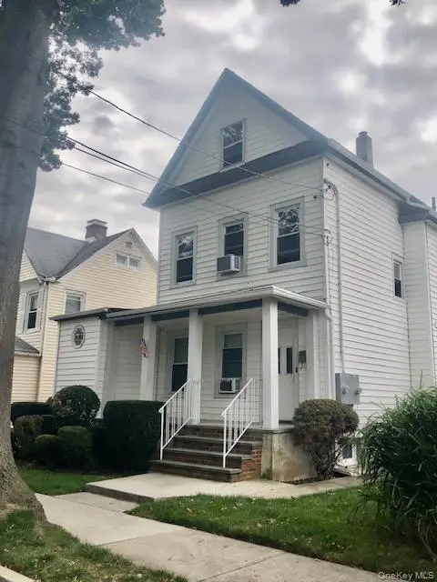 108 Elizabeth Street, Floral Park, NY 11001 - Image #3