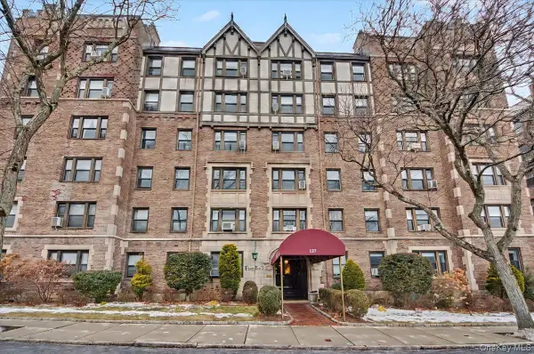 127 Garth Road #5D, Scarsdale, NY 10583