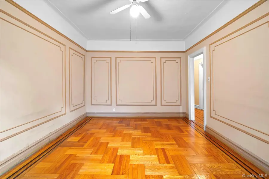 3720 81 Strret #5E, Jackson Heights, NY 11372 - Image #2