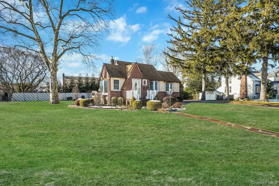 34 Pine Acres Boulevard, Deer Park, NY 11729 - #2