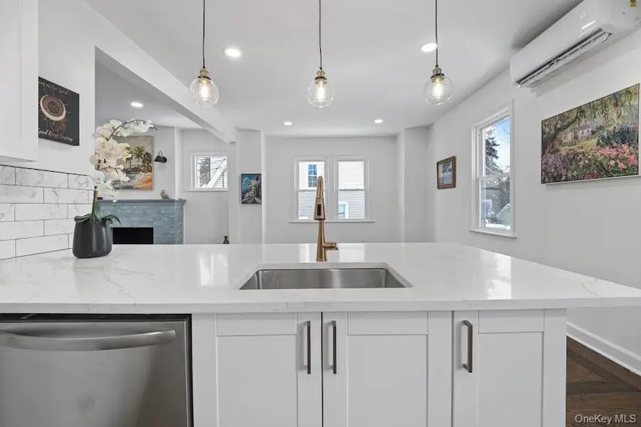 44 Alkamont Avenue, Scarsdale, NY 10583 - Image #3