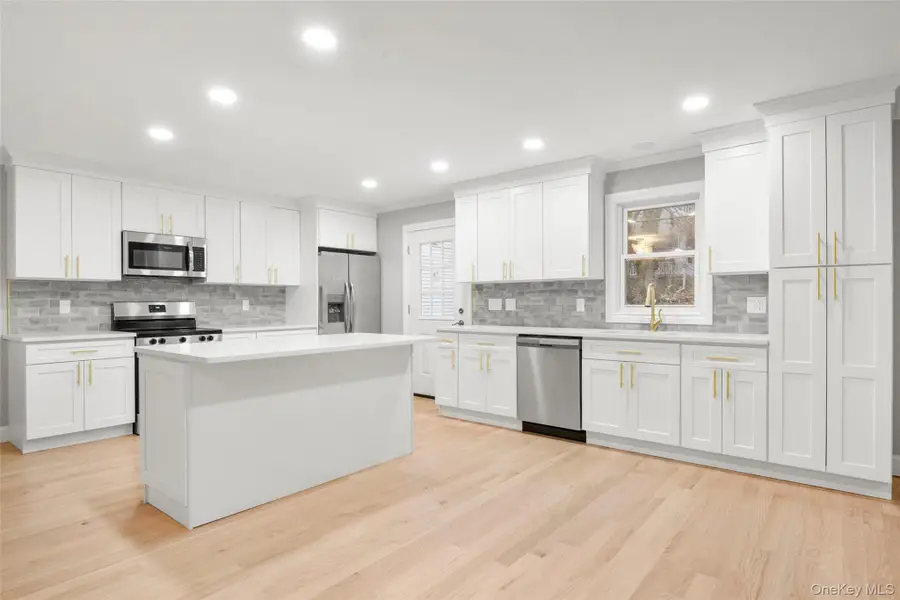 26 Ashton Road, Yonkers, NY 10705 - Image #3