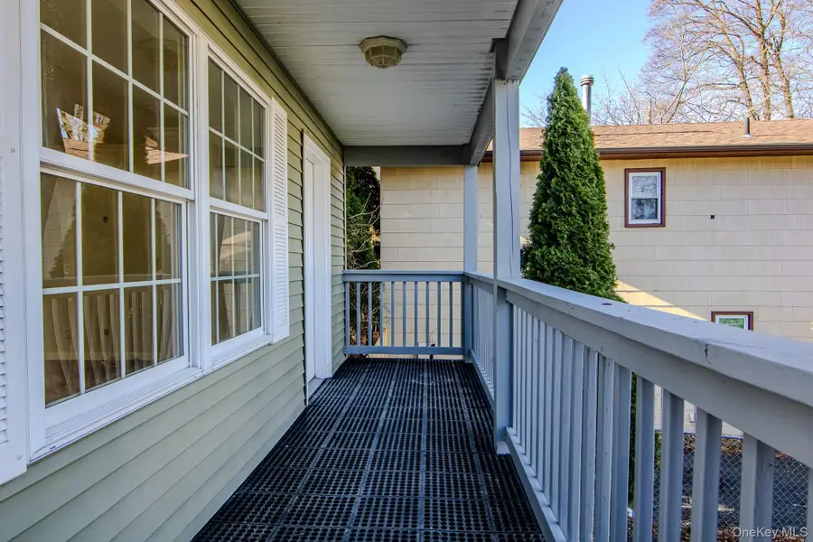 9 Simenovsky Drive, Haverstraw, NY 10927 - Image #2