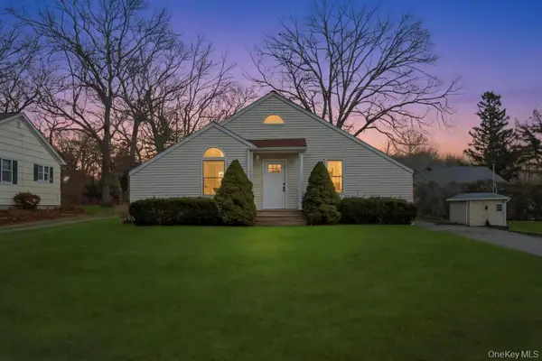 160 Oak Street, Mattituck, NY 11952