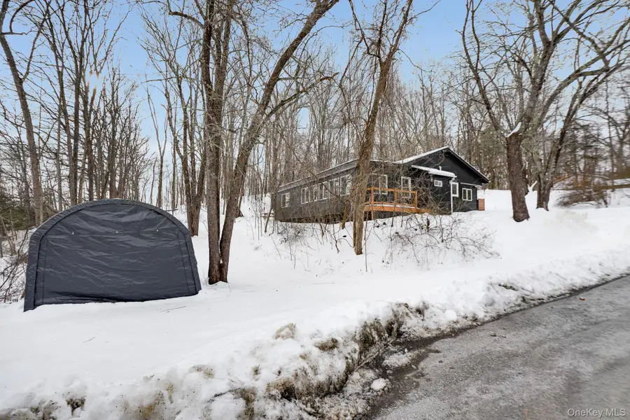 62 Netherwood Plaza, Salt Point, NY 12578 - Image #3