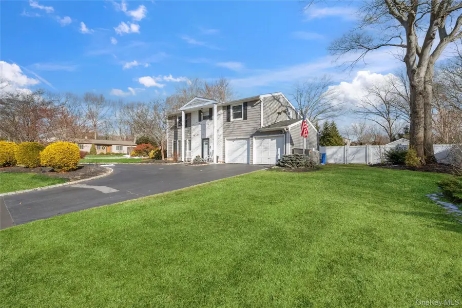 15 Autumn Drive, Mount Sinai, NY 11766 - Image #2