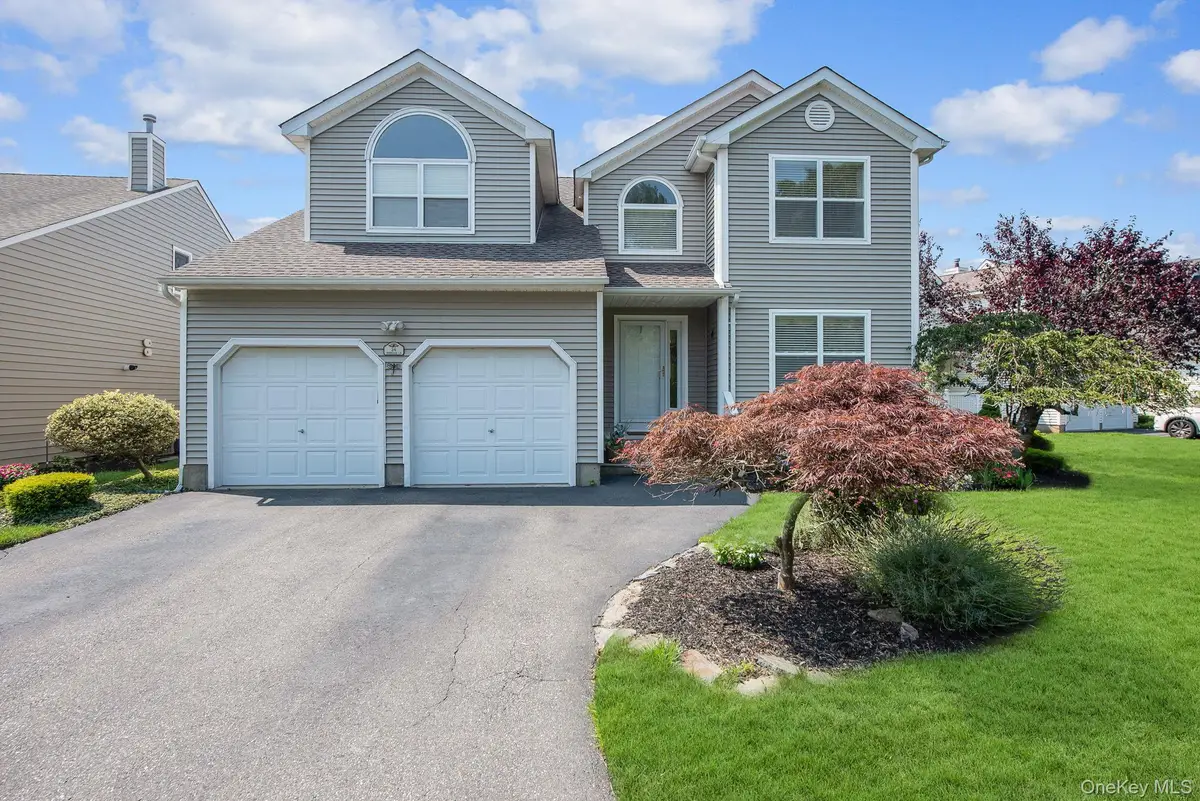 24 Spinnaker Lane #24, East Patchogue, NY 11772 - Image #1