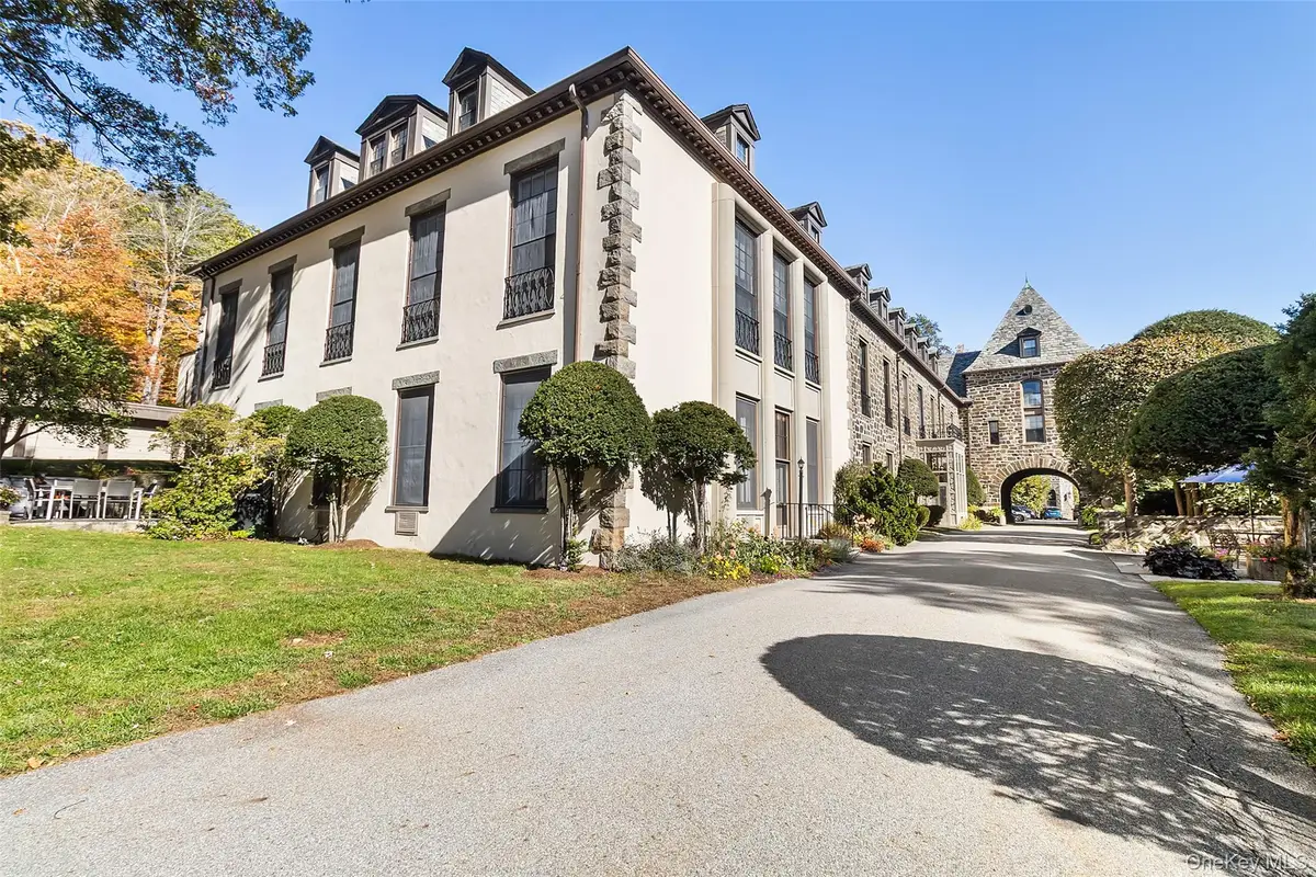 341 Furnace Dock Road #1, Cortlandt Manor, NY 10567 - Image #1