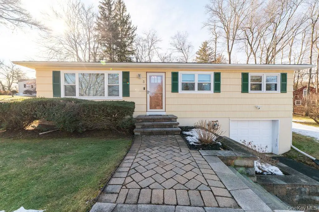 3 Gottlieb Drive, Pearl River, NY 10965 - Image #1