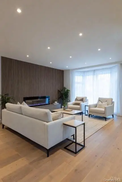 1833 Hone Avenue, Bronx, NY 10461 - Image #3