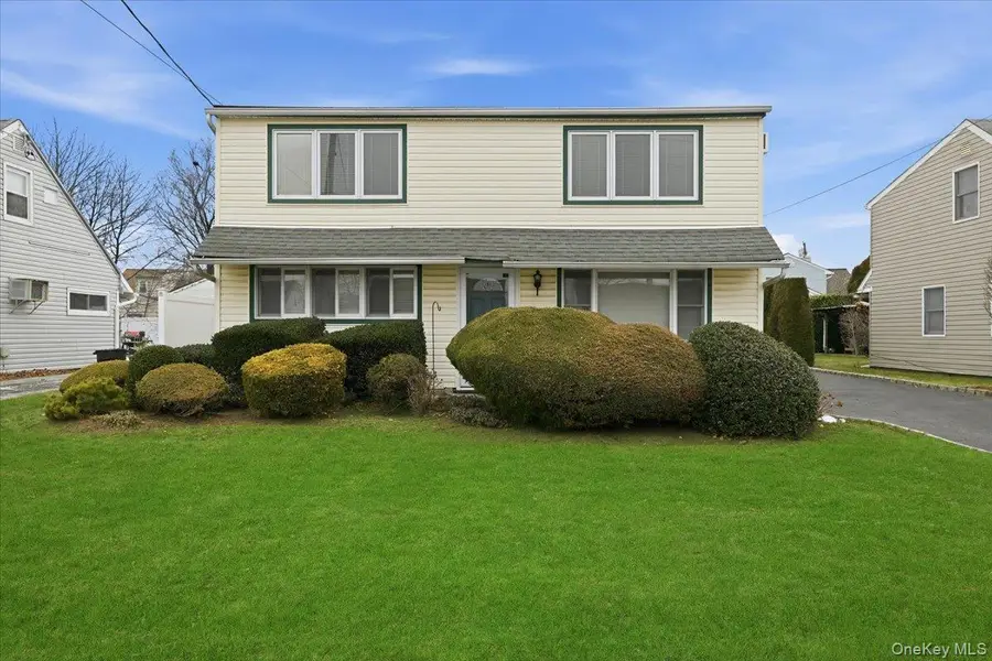 816 Merillon Avenue, Westbury, NY 11590 - Image #3