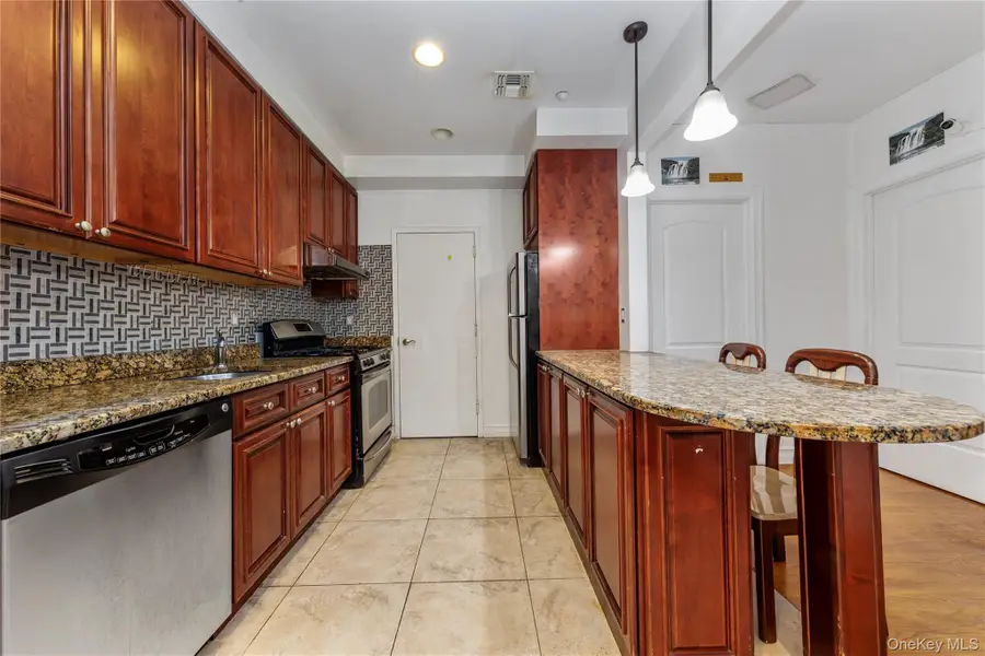 10716 37th Avenue #3B, Corona, NY 11368 - #3