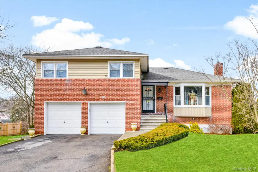 60 E Fort Hill Road, Yonkers, NY 10710 - Image #2