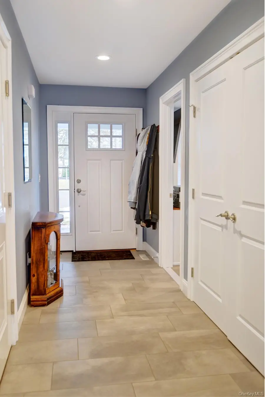 2 Spruce Place, Bohemia, NY 11716 - Image #2