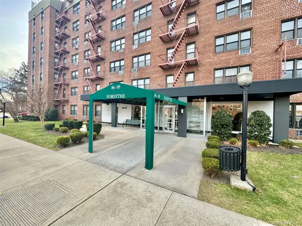 84-09 155th Avenue #3H, Howard Beach, NY 11414