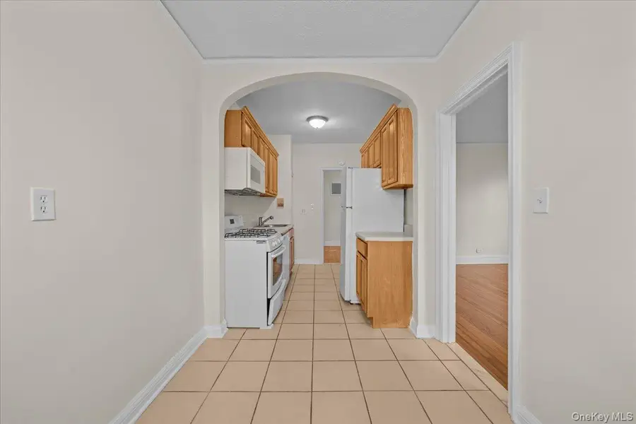 20 William Street #4G, Mount Vernon, NY 10552 - Image #3