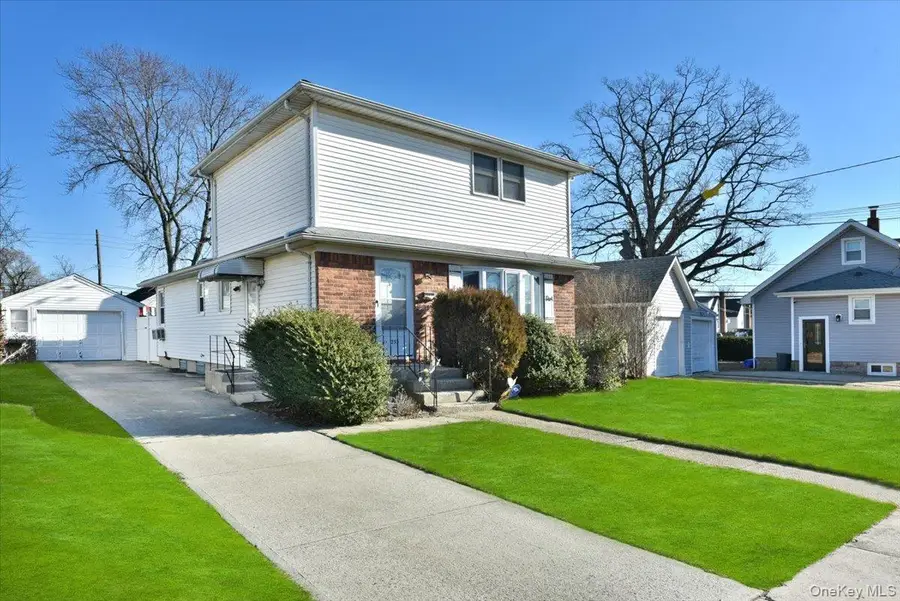 233 Meyer Avenue, Valley Stream, NY 11580 - #2