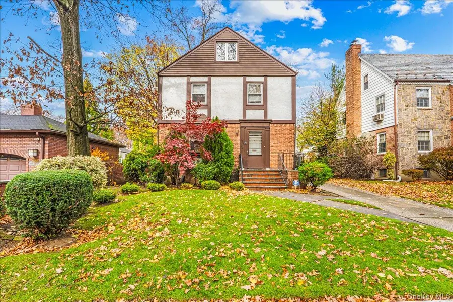 186-15 Grand Central Parkway, Jamaica, NY 11432 - Image #2