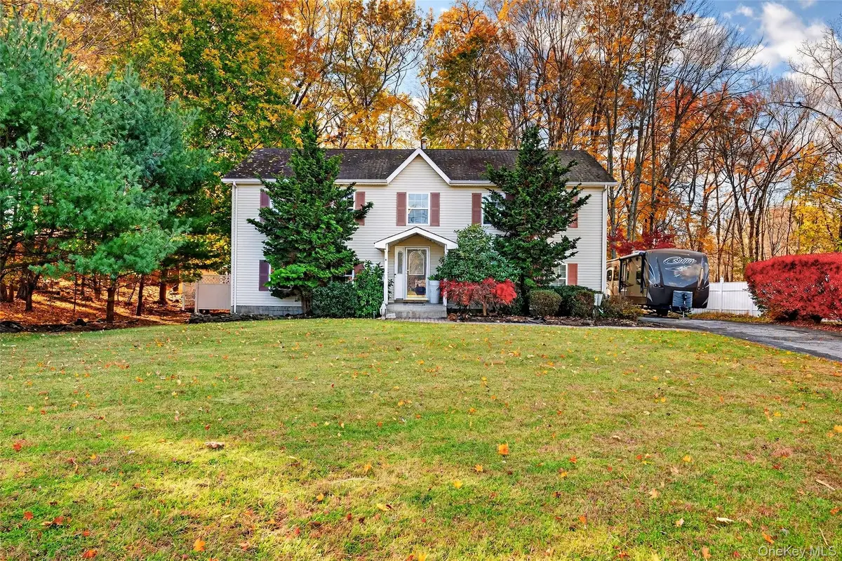 131 Erie Avenue, New Windsor, NY 12553 - #1