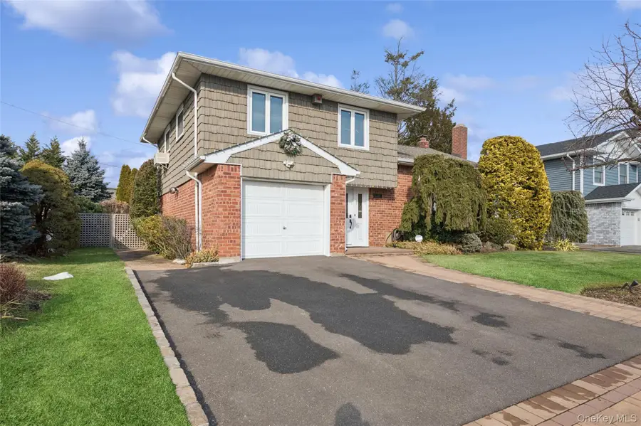 1123 Bernard Drive, Westbury, NY 11590 - Image #2