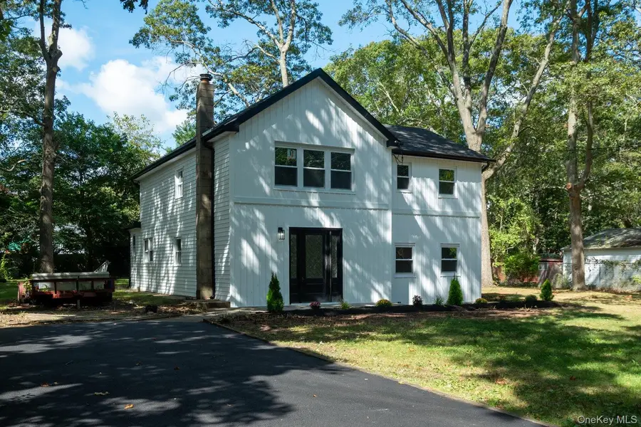 461 Avondale Drive, Shirley, NY 11967 - Image #3