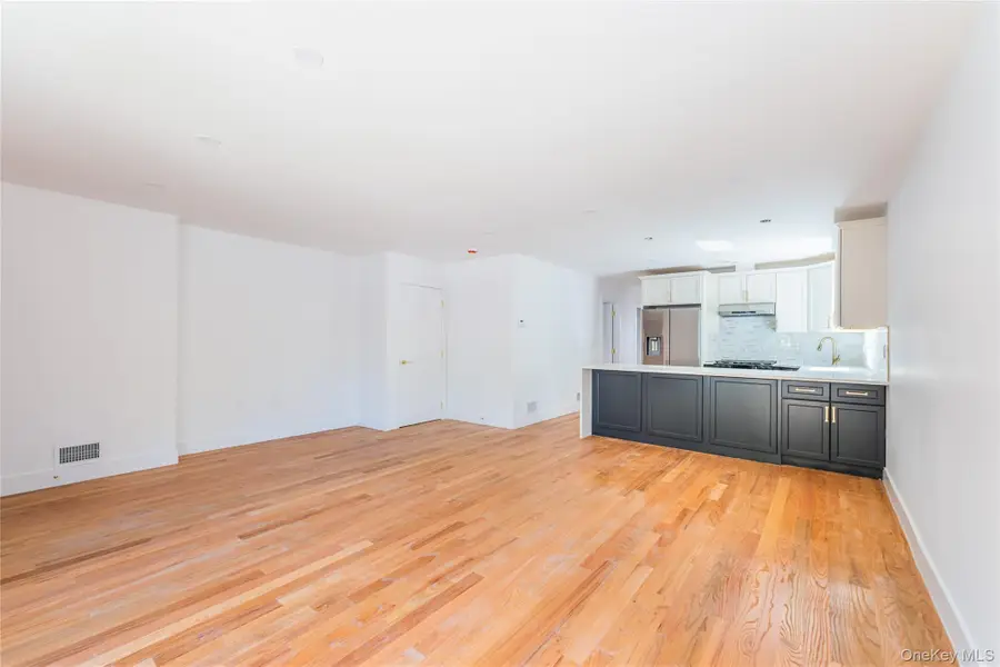 6431 138th Street, Flushing, NY 11367 - Image #3