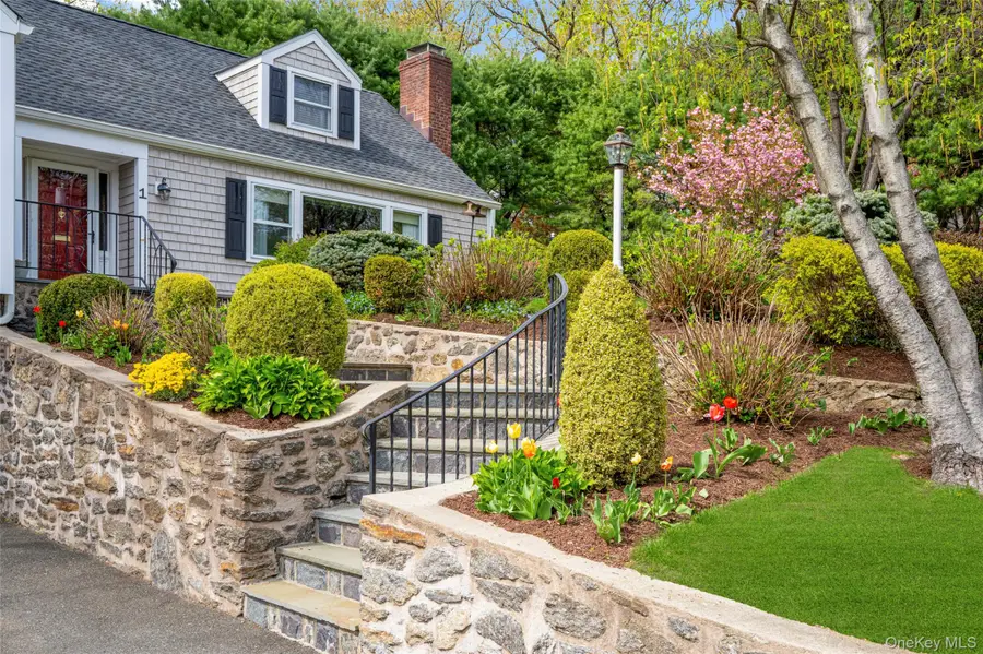 1 Highridge Road, Larchmont, NY 10538 - #2