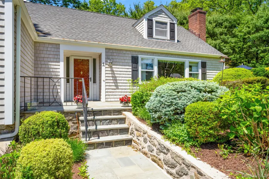1 Highridge Road, Larchmont, NY 10538 - #3