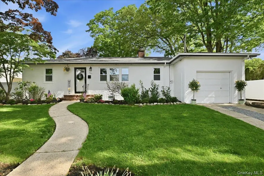 241 Commonwealth Avenue, Massapequa, NY 11758 - #3
