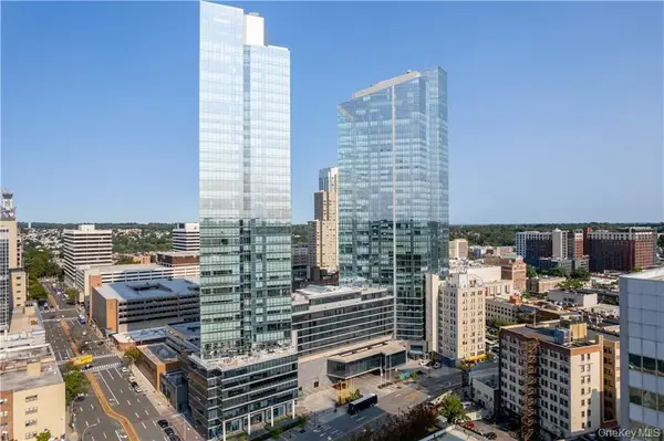 1 Renissance Square #10G, White Plains, NY 10601