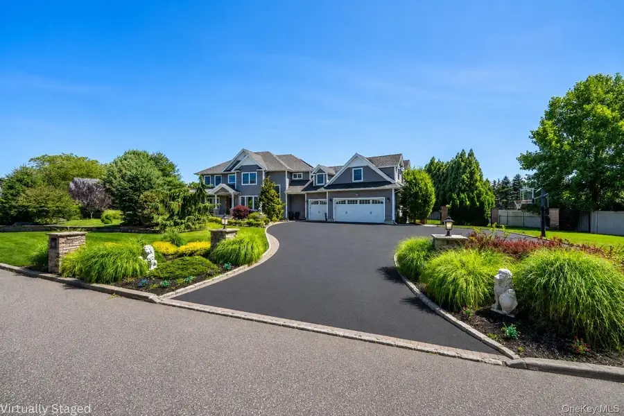30 Hampton Drive, Center Moriches, NY 11934 - #2