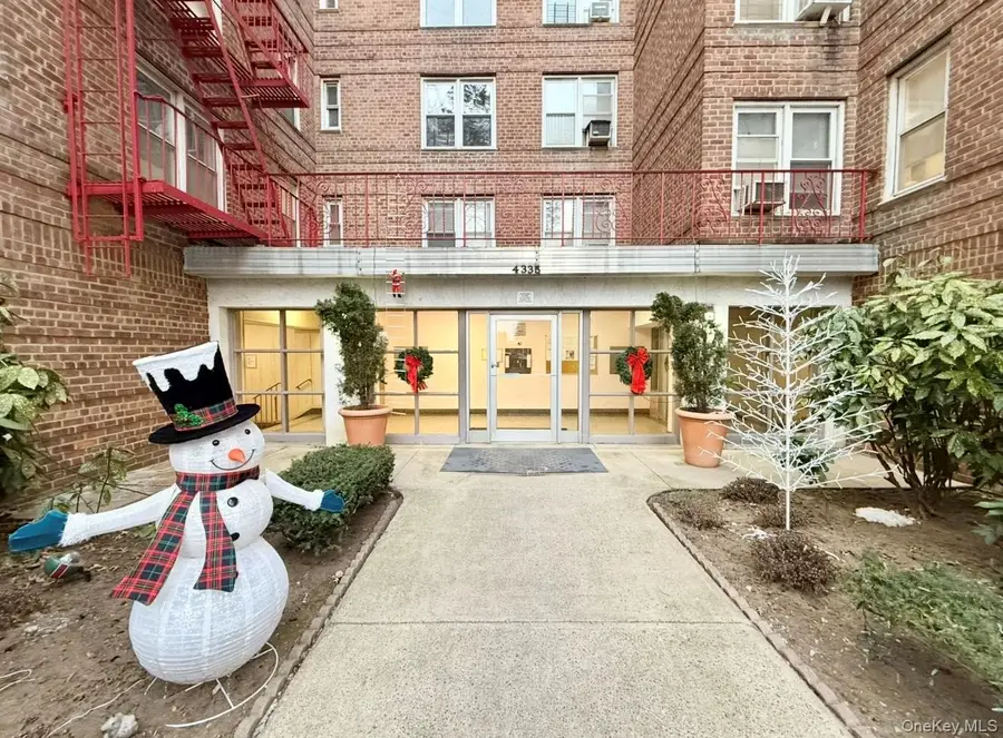 43-35 Union Street #2G, Flushing, NY 11355 - Image #2