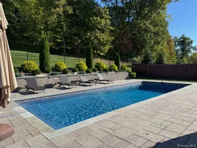 132 Spy Glass Hill, Hopewell Junction, NY 12533 - Image #3