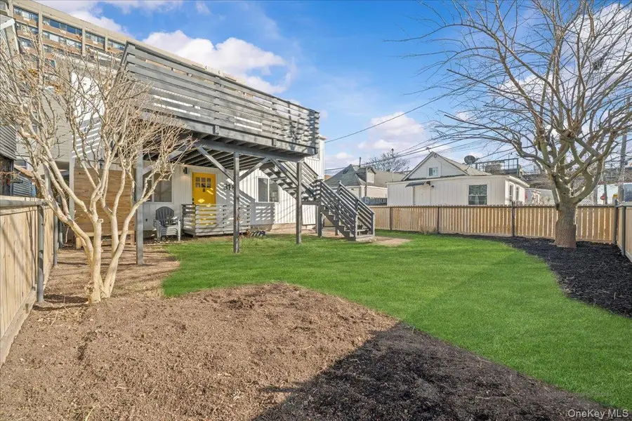 318A Beach 101st Street, Rockaway Park, NY 11694 - Image #2