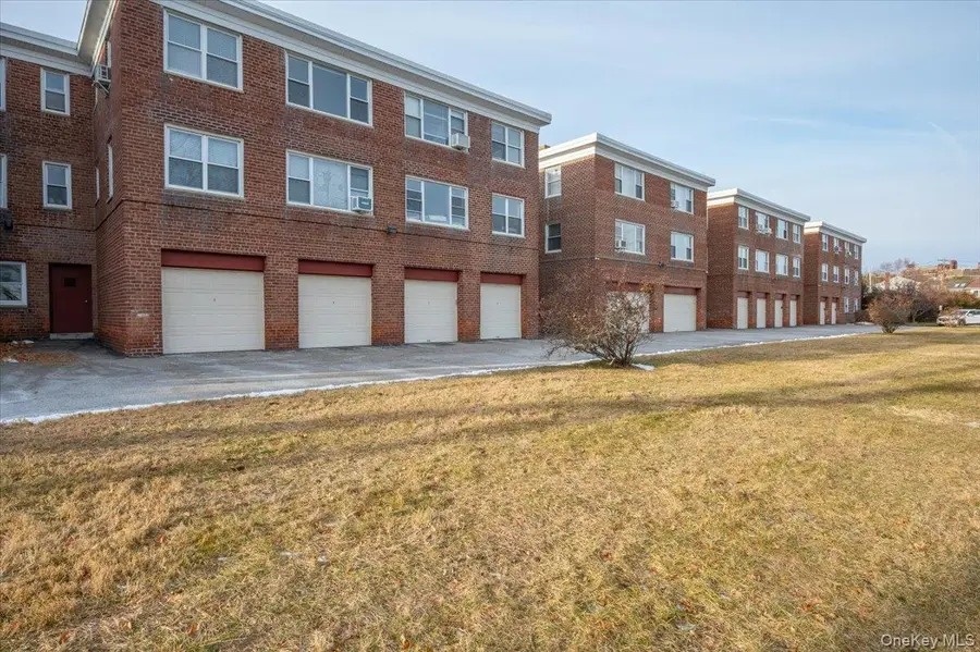 20 Keogh Lane #1b, New Rochelle, NY 10805 - Image #3