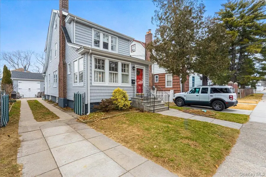 92-14 221st Street, Queens Village, NY 11428 - #3