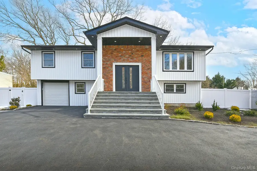 230 Townline Road, Commack, NY 11725 - Image #3