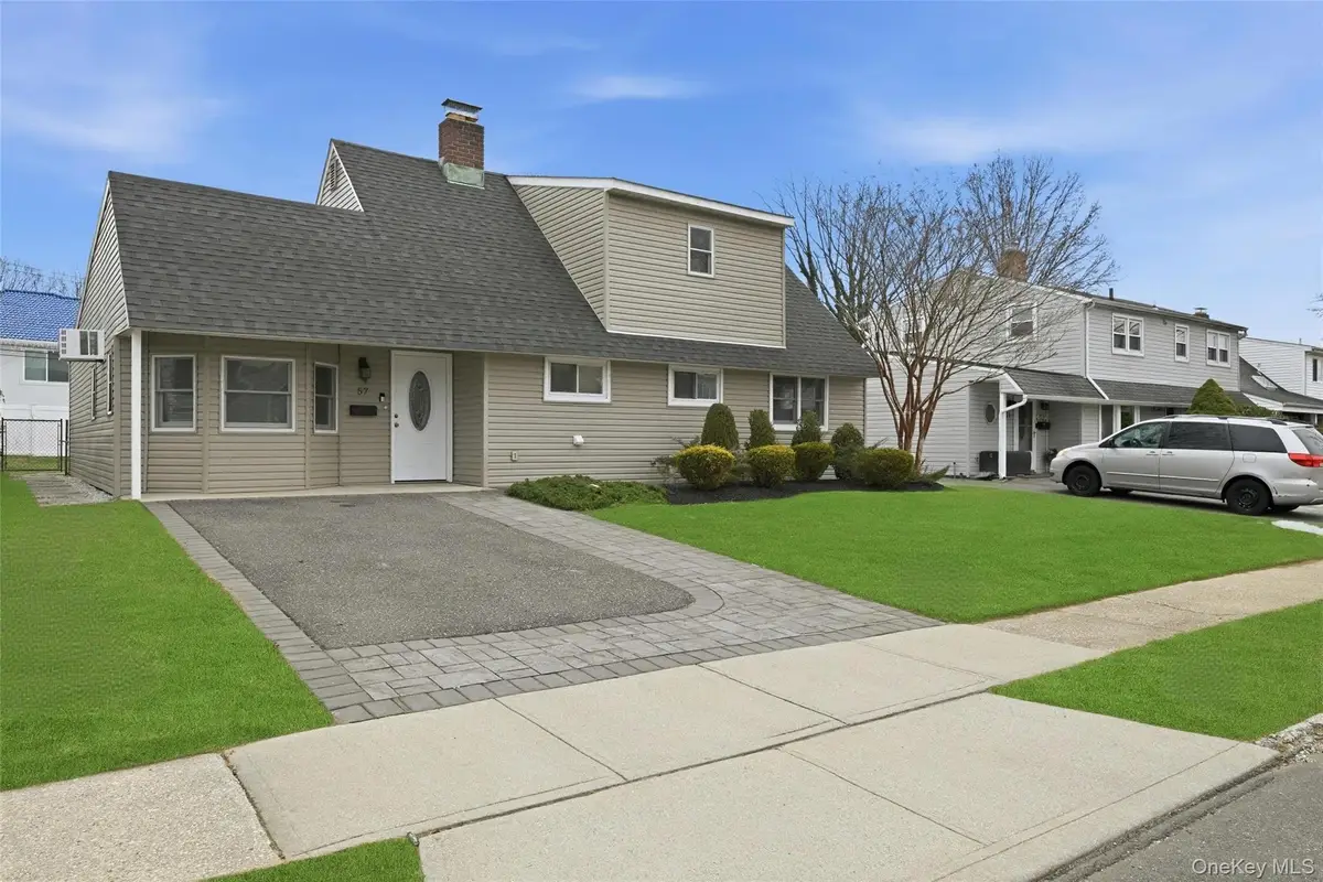 57 Cobalt Lane, Westbury, NY 11590 - Image #1