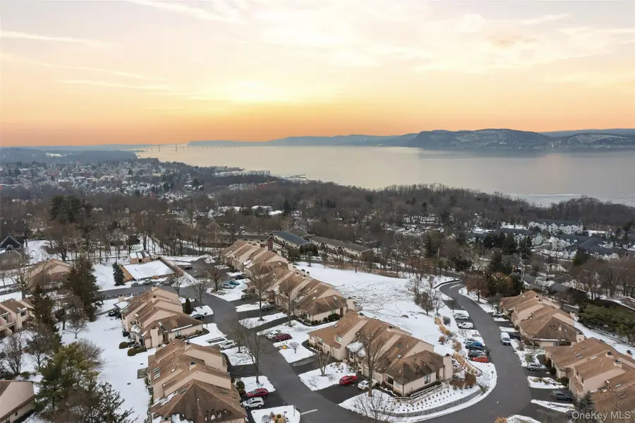 8 Hudson Watch Drive, Ossining, NY 10562 - Image #3