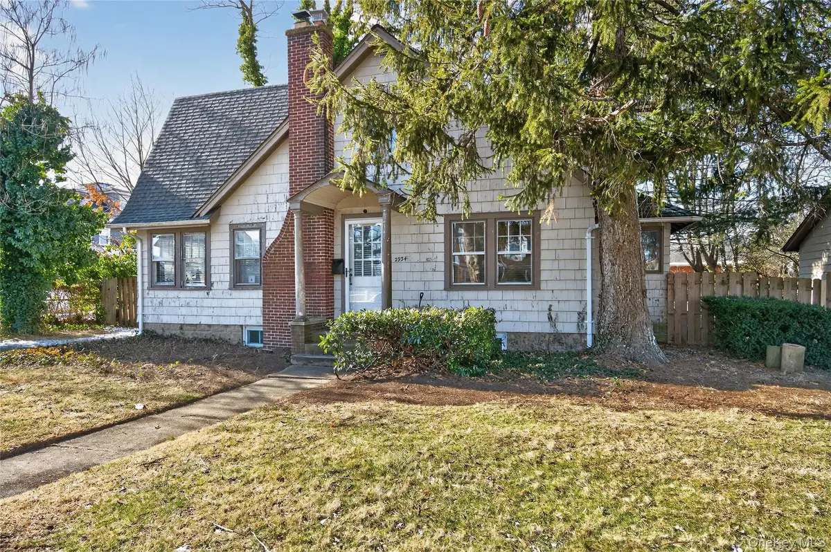 2934 Dahlia Avenue, Baldwin, NY 11510 - Image #1