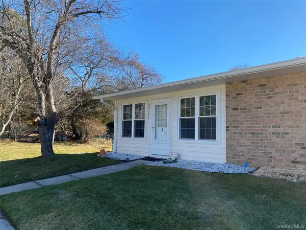 274 Berwick Court #A, Ridge, NY 11961