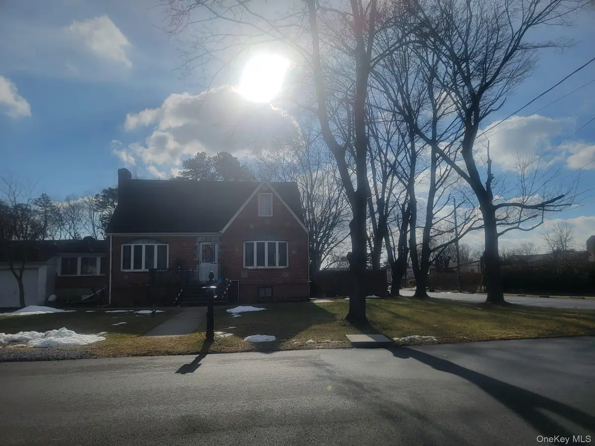 30 Mckinley Street, Brentwood, NY 11717 - Image #1