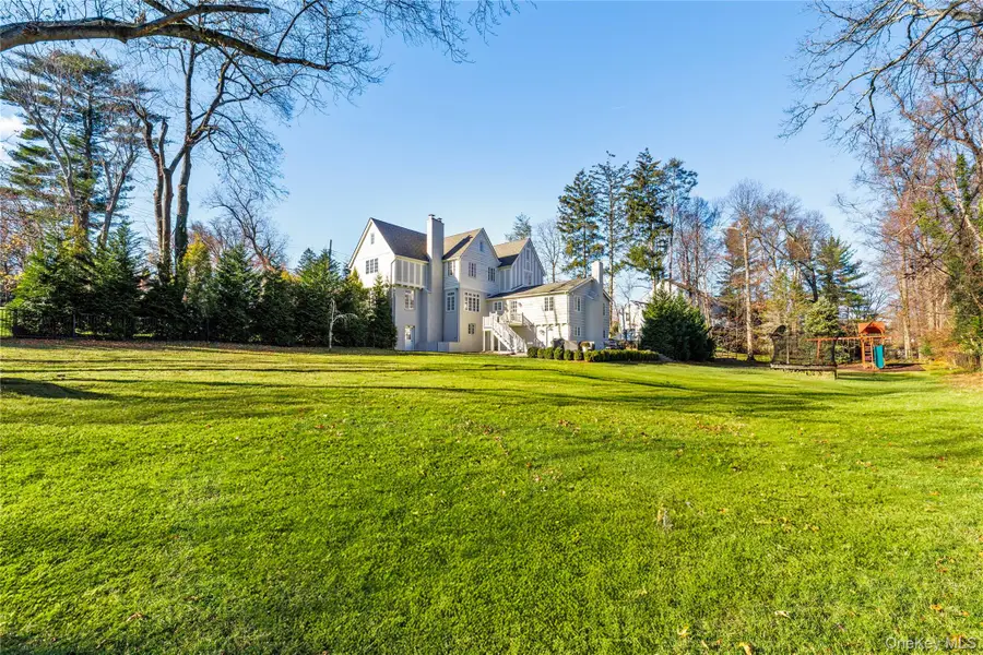 37 Bates Road, Harrison, NY 10528 - Image #3