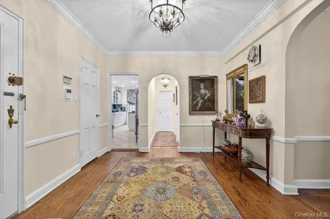 24 Hamilton Place #F-1, Garden City, NY 11530 - Image #3