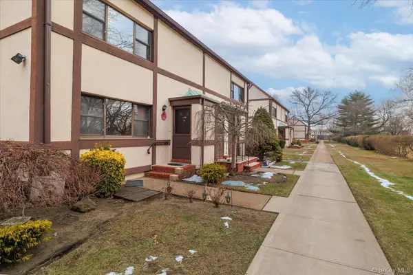 105 15th Street #A1, Garden City, NY 11530